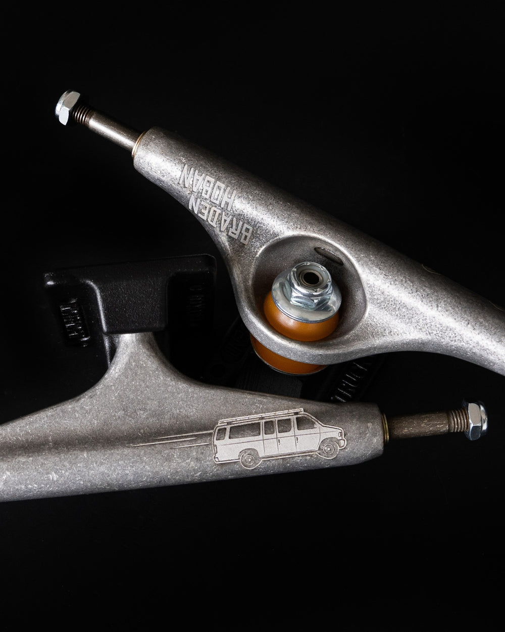 Independent - Stage 11 Hollow - Braden Hoban Trucks